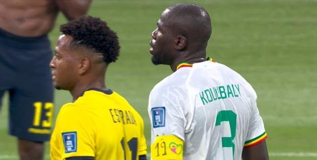 Koulibaly, le brassard hommage